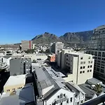 Luxury Studio On Bree With Pool, Table Mountain View