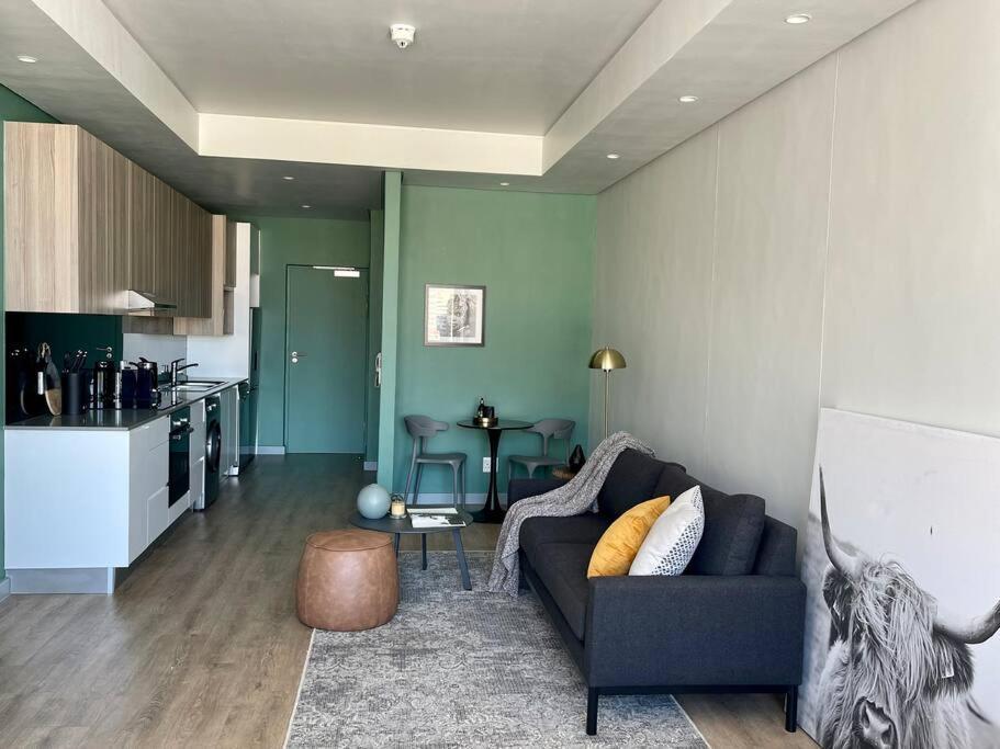Luxury On Bree With Pool, Table Mountain View
