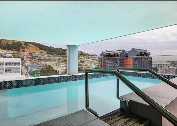 Luxury Studio On Bree With Pool, Table Mountain View