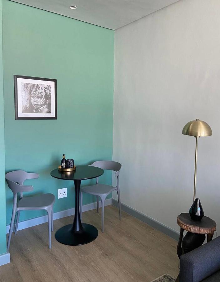 Luxury On Bree With Pool, Table Mountain View Apartment Cape Town